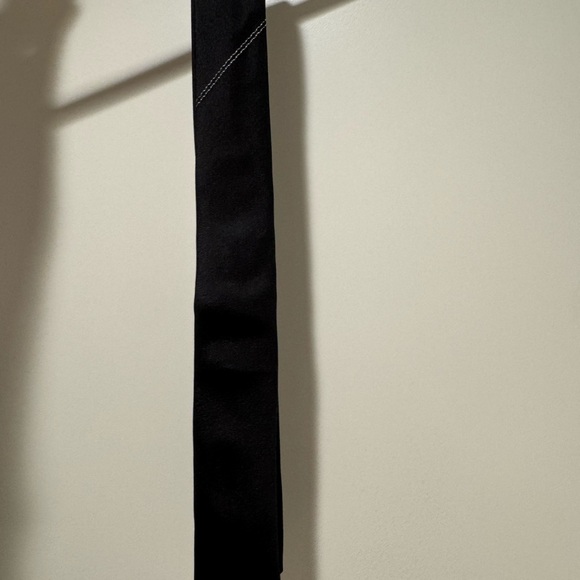 Dior Men’s Tie with Silver Logo Accent - Picture 1 of 5